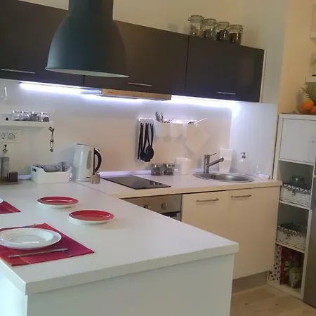 New Studio Apartment Sun With Free Parking Zagreb Exterior foto