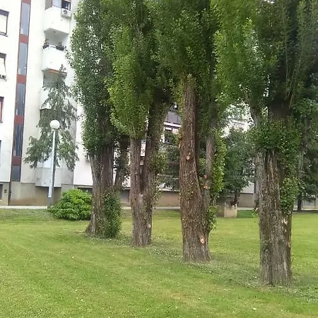 New Studio Apartment Sun With Free Parking Zagreb Exterior foto