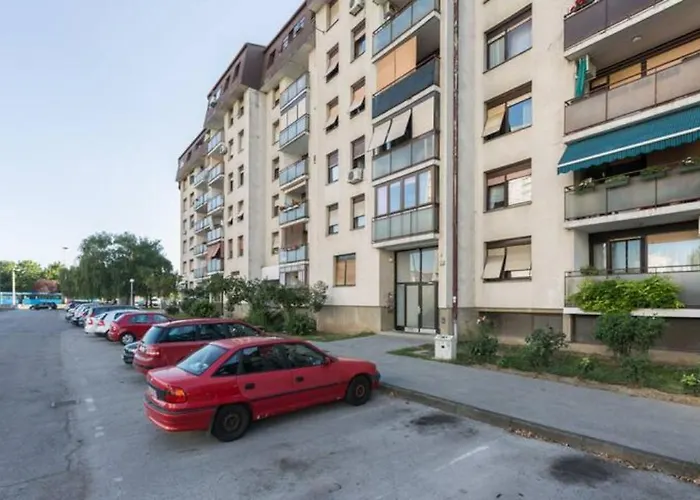 New Studio Apartment Sun With Free Parking