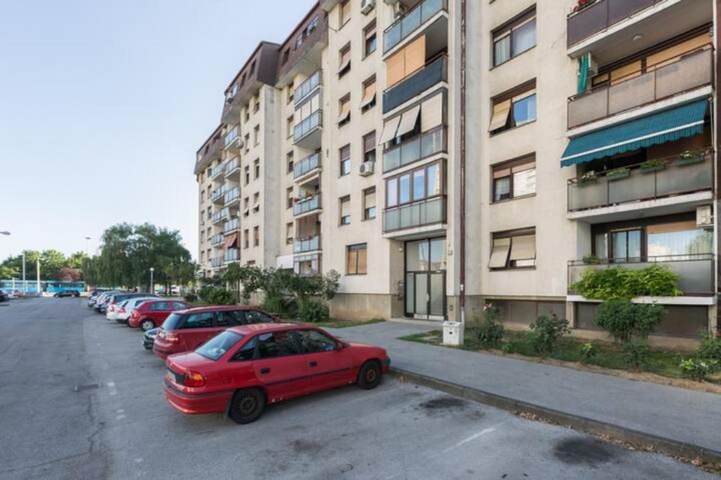 New Sun With Free Parking Apartment